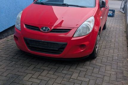 Hyundai i20 150.870 km 2.300 &euro; Bad Breisig 53498