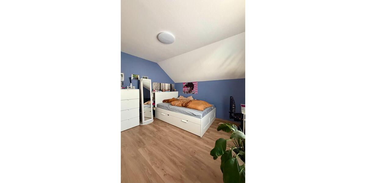 Doppelhaushälfte Butzbach - 6 Zimmer, 140 m&sup2;, 649.000&euro; | Angebot:25419628