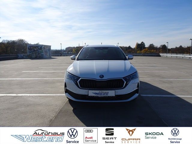 Skoda Octavia 2.500 km 43.900 &euro; München 80686