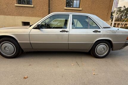 Mercedes-Benz 190 134.900 km 8.500 &euro; Darmstadt 64293