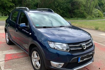 Dacia Sandero 109.000 km 7.800 € Daun 54570