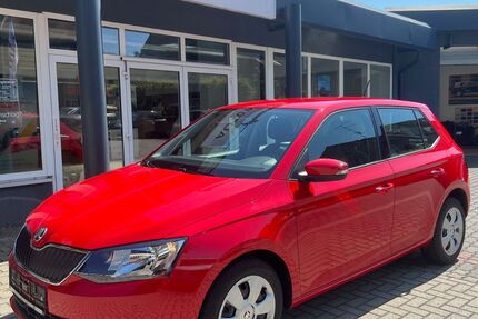 Skoda Fabia 25.000 km 12.990 &euro; Kamenz 01917