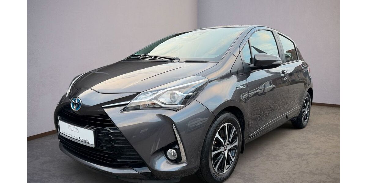 Toyota Yaris 48.000 km 14.990 &euro; Linnich 52441