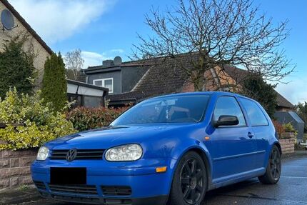 VW Golf 246.500 km 2.600 &euro; Leiferde 38542
