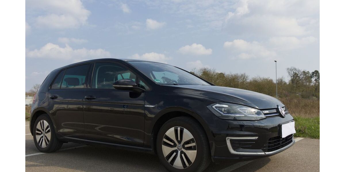 VW Golf 69.800 km 16.200 &euro; Hambrücken 76707