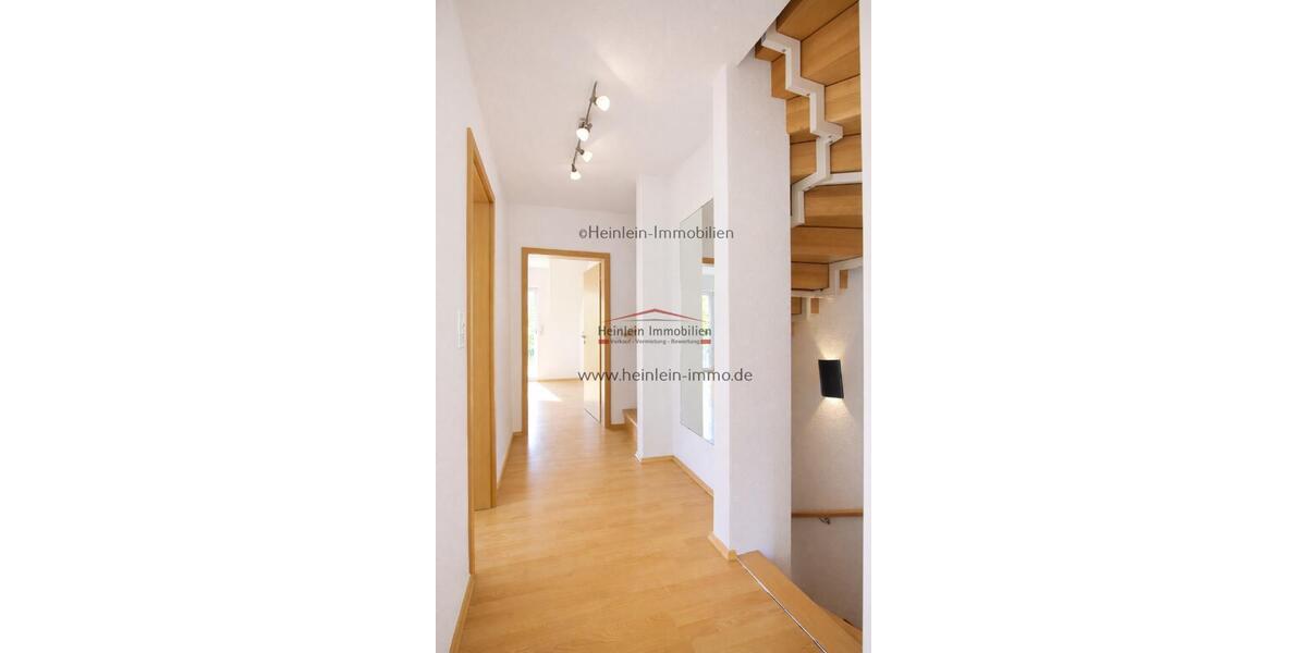 Reiheneckhaus 7 ZKBB#2 Bäder #Carport #Garten #Zisterne #Keller ausgebaut #Griesheim Im Wiesengarten - Reihenendhaus Griesheim | Angebot:26033928