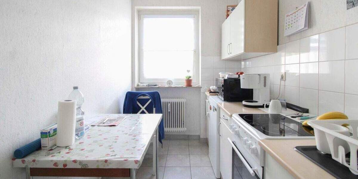 Sehr schön geschnittene 2-ZW mit TG-Stellplatz und Balkon in Fürth 2 zimmer