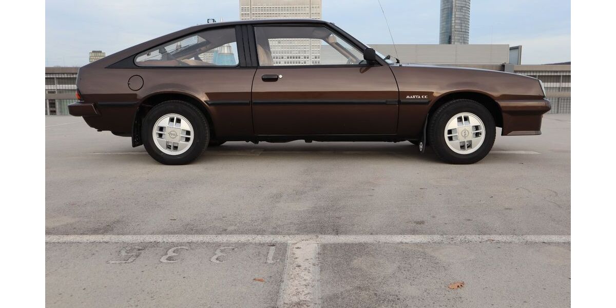 Opel Manta 68.336 km 11.900 &euro; Königswinter bei Bonn 53639