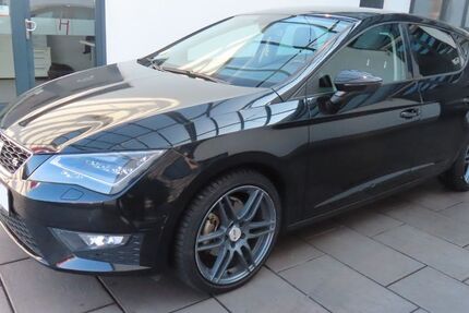 Seat Leon 173.385 km 7.985 &euro; Kassel 34123