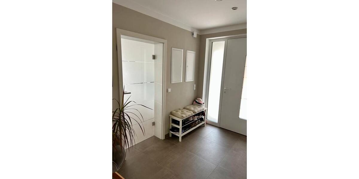 Einfamilienhaus Gifhorn - 8 Zimmer, 275 m&sup2;, 464.000&euro; | Angebot:27093078