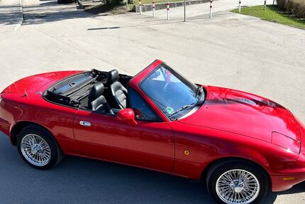 Mazda MX-5 212.000 km 10.950 &euro; Regensburg 93059