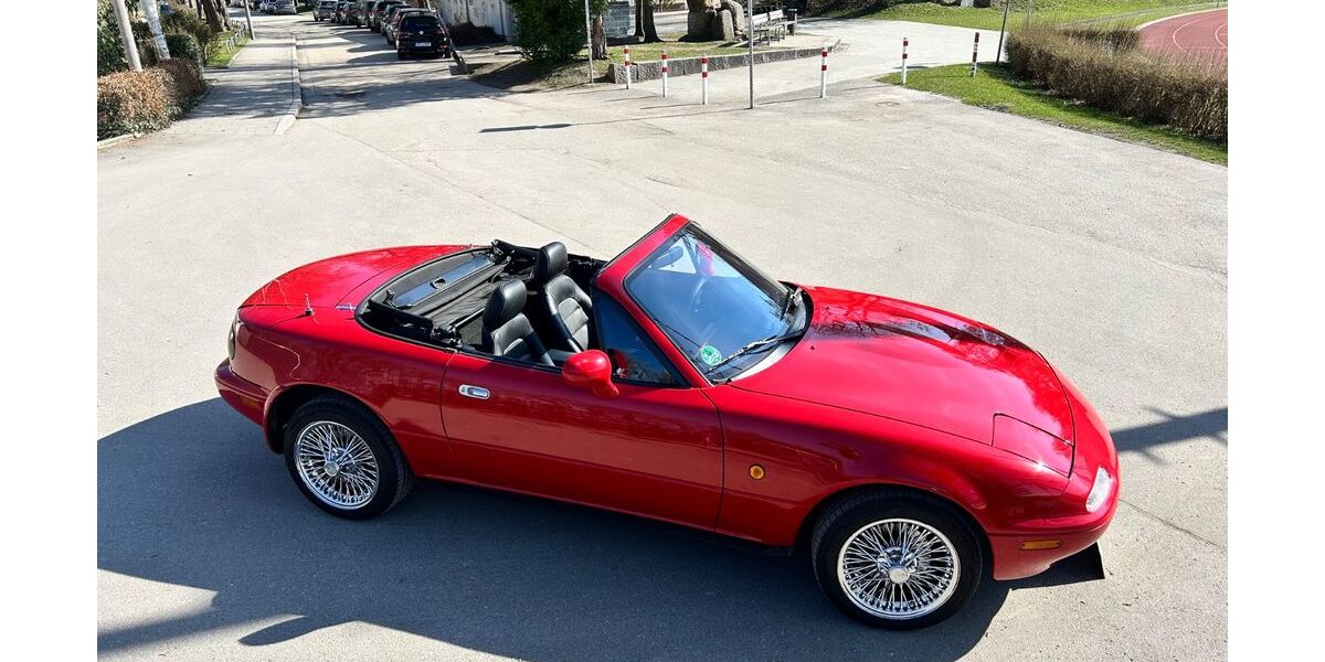 Mazda MX-5 212.000 km 10.950 &euro; Regensburg 93059