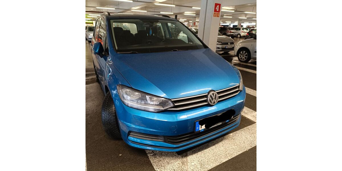 VW Touran 125.000 km 18.000 &euro; Paderborn 33100