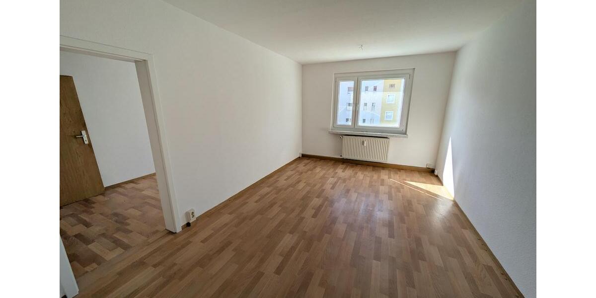Etagenwohnung Limbach-Oberfrohna Oberfrohna - 2 Zimmer, 44 m&sup2;, 284&euro; | Angebot:26321899