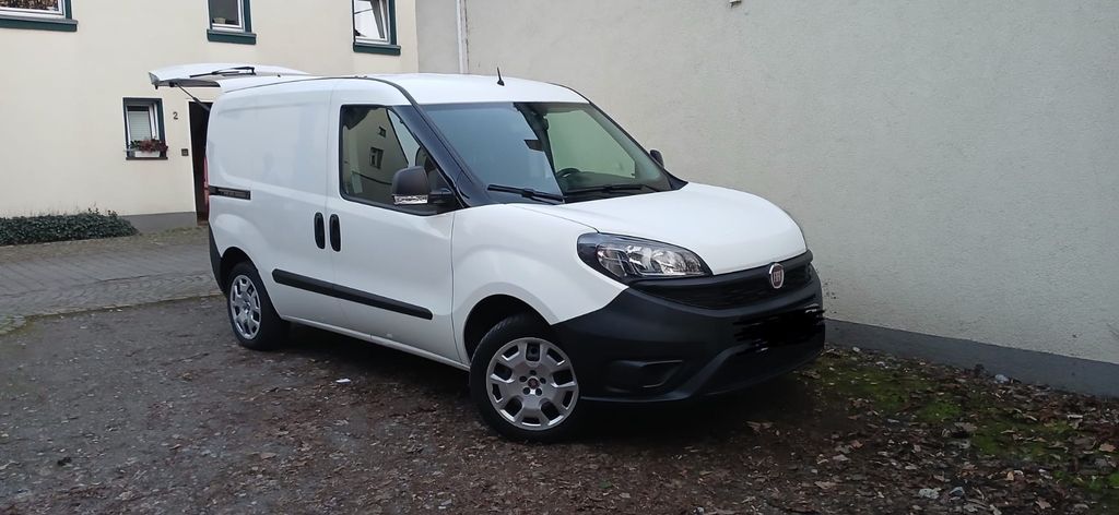 Fiat Doblo 38.500 km 8.450 &euro; Bielefeld 33602