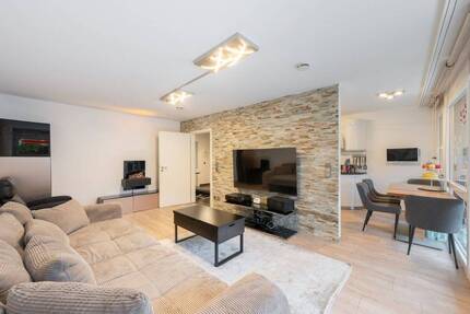 AIGNER - Ideal als 4er ( evtl. 5er) WG-Wohnung geeignet nh. Campeon Infineon 4 zimmer