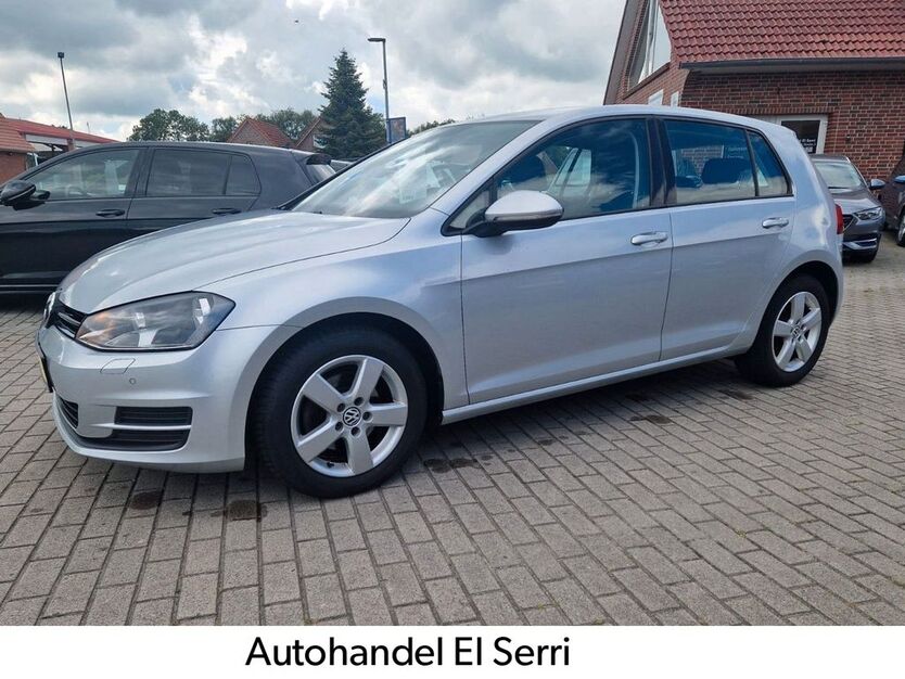 VW Golf 75.000 km 9.500 € Upgant-Schott 26529