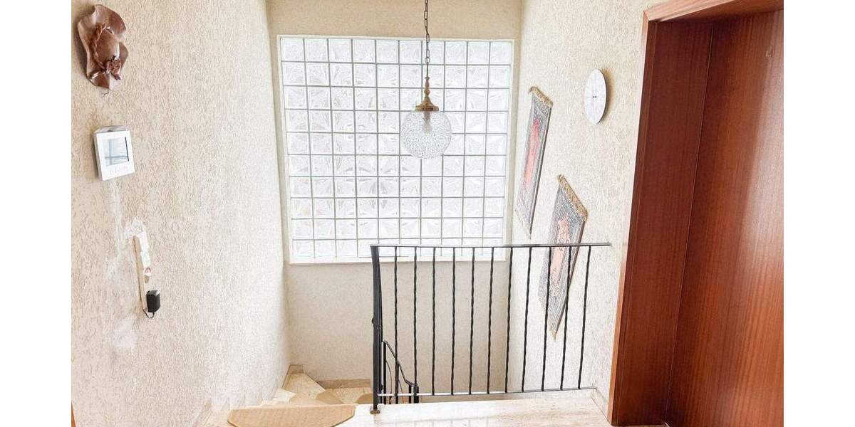 Einfamilienhaus Kaufungen Oberkaufungen - 4 Zimmer, 120 m&sup2;, 250.000&euro; | Angebot:26703211