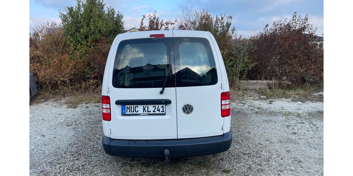 VW Caddy 133.000 km 8.900 &euro; Gangkofen 84140