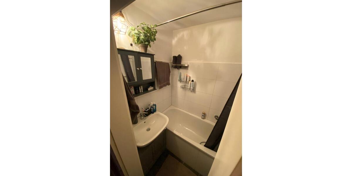 Etagenwohnung Meerbusch Necklenbroich - 1 Zimmer, 40 m&sup2;, 469&euro; | Angebot:26656140