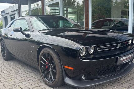 Dodge Challenger 4.987 km 48.960 &euro; Ehringshausen 35630