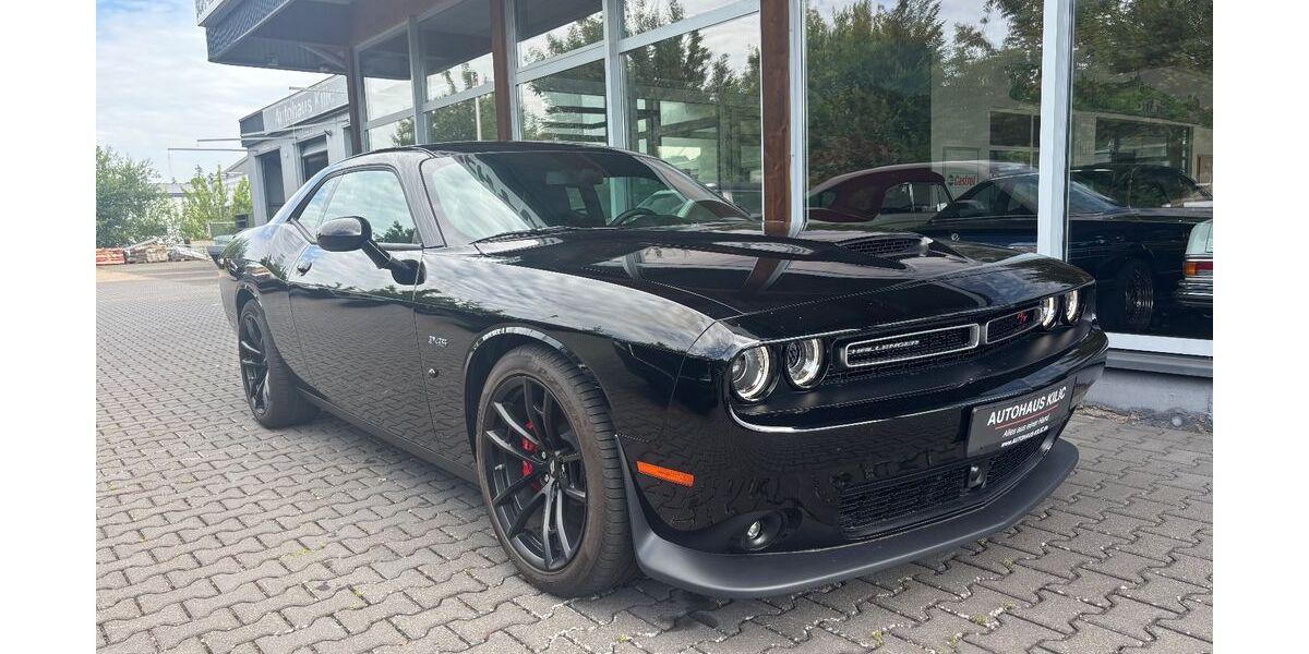 Dodge Challenger 4.987 km 48.960 &euro; Ehringshausen 35630