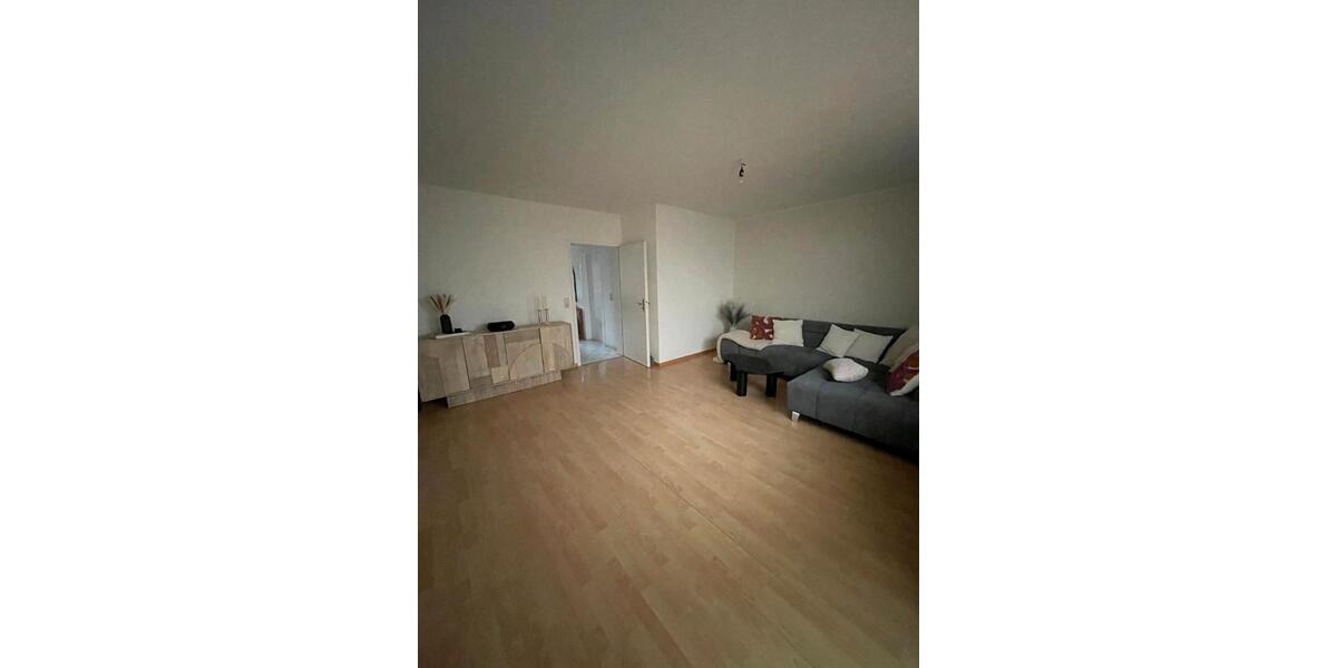 Doppelhaushälfte Padenstedt - 4 Zimmer, 115 m&sup2;, 1.350&euro; | Angebot:25942843