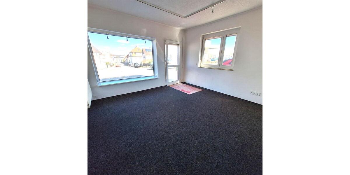 Mehrfamilienhaus, Wohnhaus Ansbach - 6 Zimmer, 145 m&sup2;, 1.950&euro; | Angebot:26057616