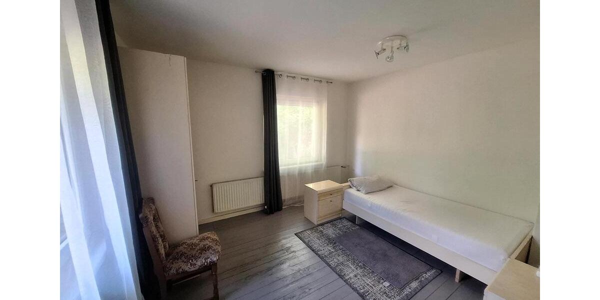 Einfamilienhaus Twistringen - 10 Zimmer, 190 m&sup2;, 195.000&euro; | Angebot:27023985