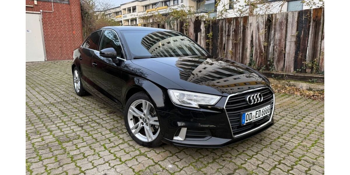 Audi A3 89.000 km 17.990 &euro; Glinde 21509
