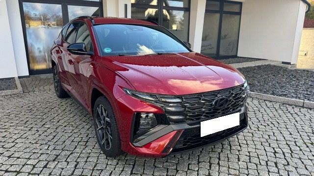 Hyundai TUCSON 24.000 km 33.900 &euro; Coswig 01640