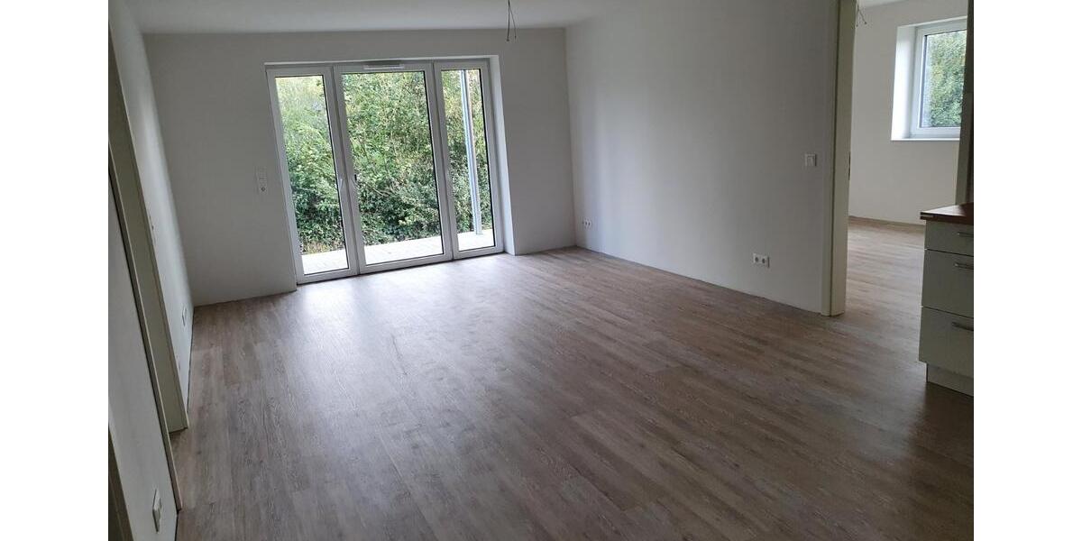 Etagenwohnung Steinbergkirche - 4 Zimmer, 90 m&sup2;, 522&euro; | Angebot:25442921