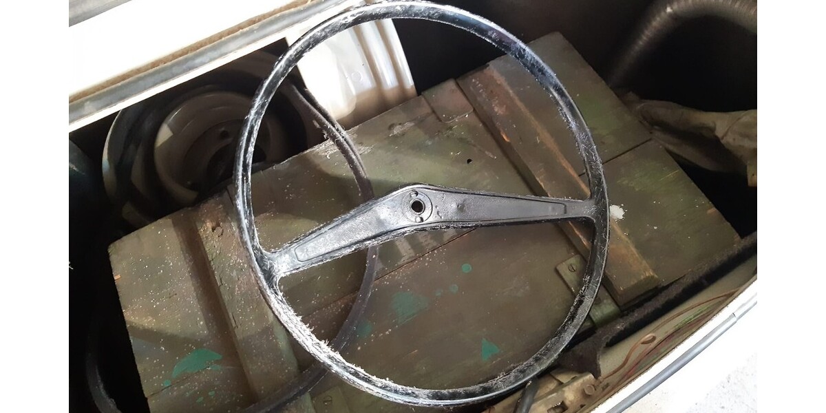 Trabant P 601 82.849 km 1.999 &euro; Erdweg 85253