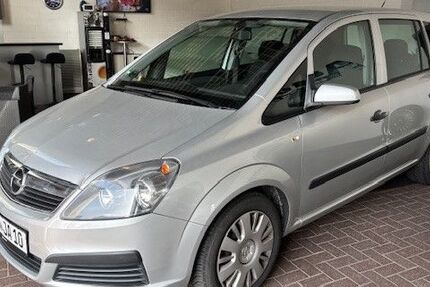 Opel Zafira 101.150 km 5.950 &euro; Moers 47441