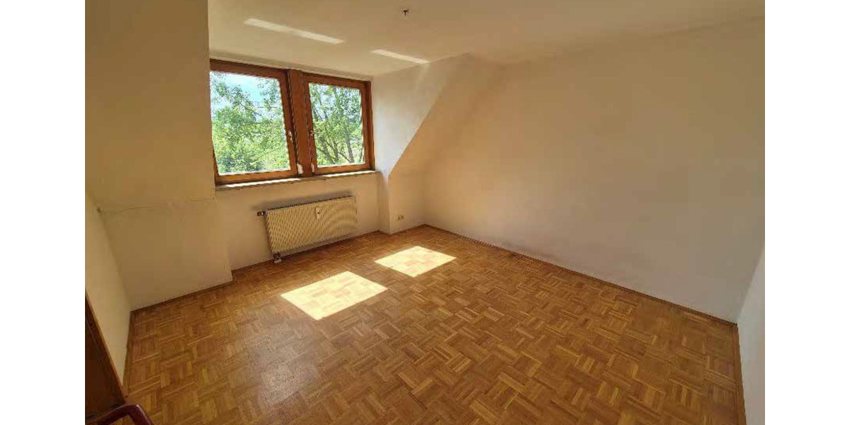 Dachgeschoßwohnung Neuendettelsau - 3 Zimmer, 78 m&sup2;, 231.500&euro; | Angebot:25904077