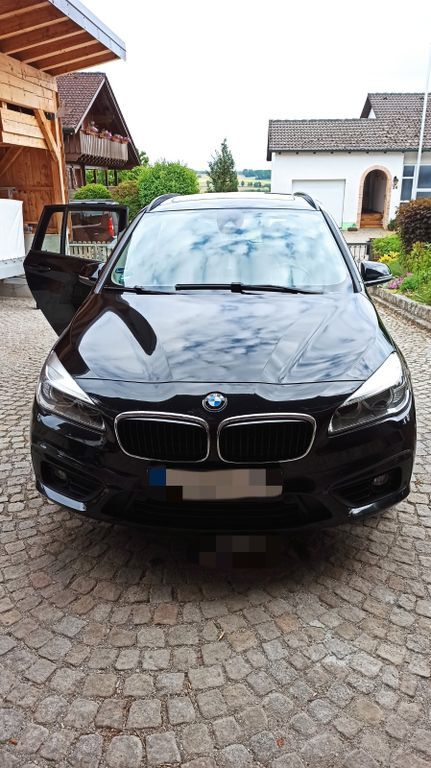 BMW 218 Gran Tourer 138.000 km 18.500 € Marklkofen/Warth 84163