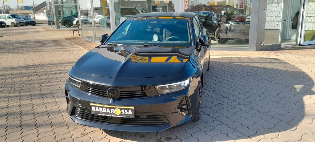 Opel Astra 4.126 km 25.900 &euro; Artern 06556