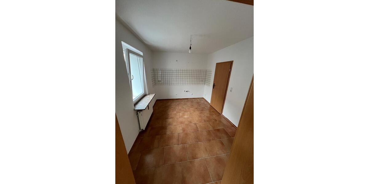 Mehrfamilienhaus, Wohnhaus Wilkau-Haßlau Haßlau - 9 Zimmer, 300 m&sup2;, 435.000&euro; | Angebot:26415828