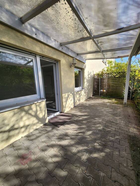 2 Zimmer Terrassenwohnung in Stadtnähe