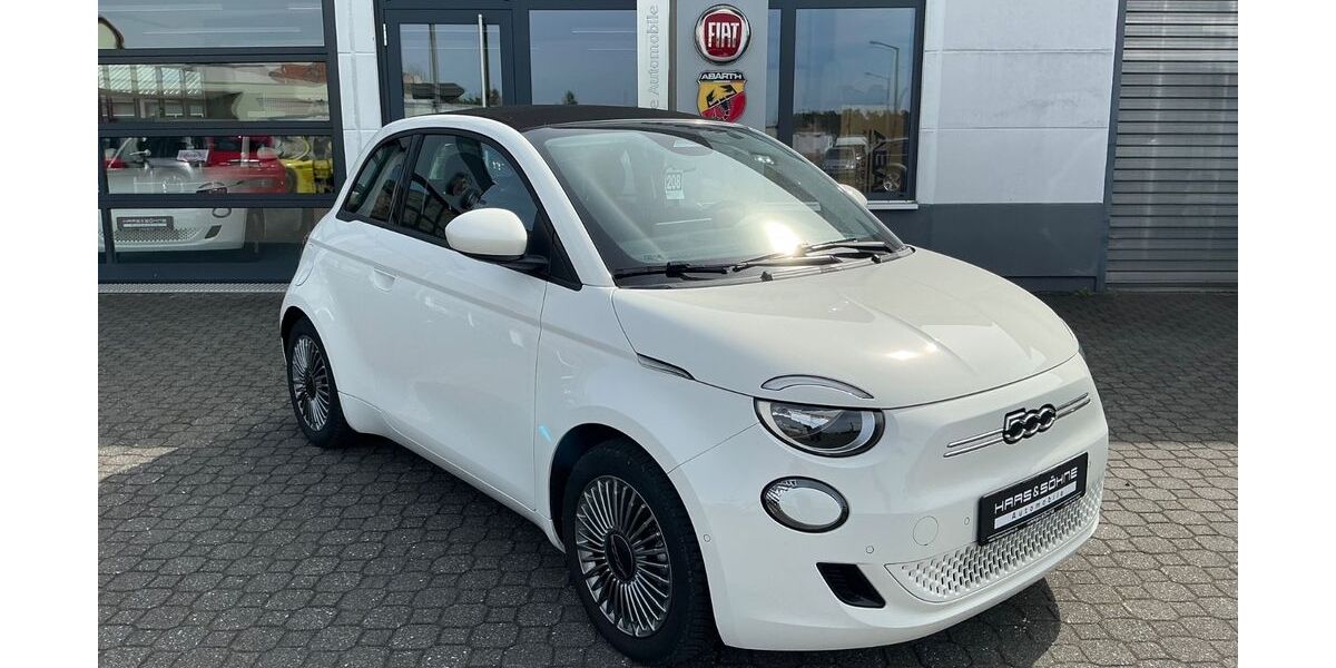 Fiat 500e 8.545 km 22.990 &euro; Eckental 90542