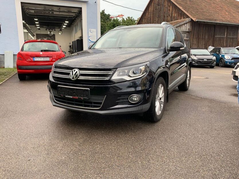 VW Tiguan 158.000 km 8.999 € München 80999
