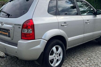 Hyundai TUCSON 248.000 km 3.848 &euro; Berlin 13597