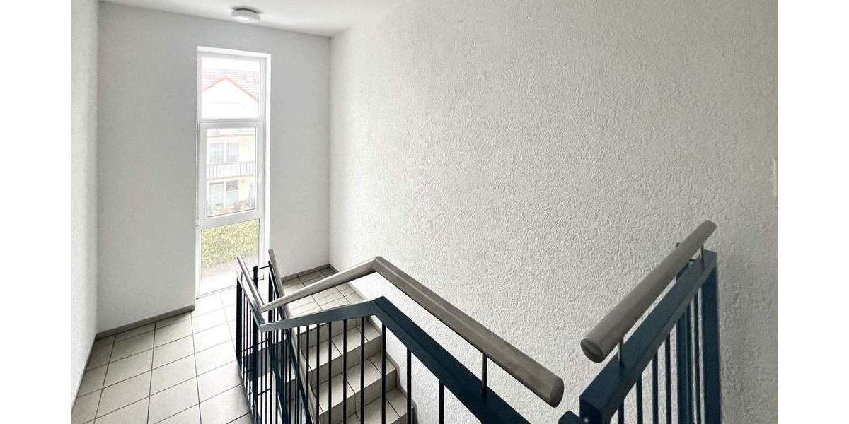 Etagenwohnung Niederwerrn - 3 Zimmer, 79 m&sup2;, 229.000&euro; | Angebot:25734064