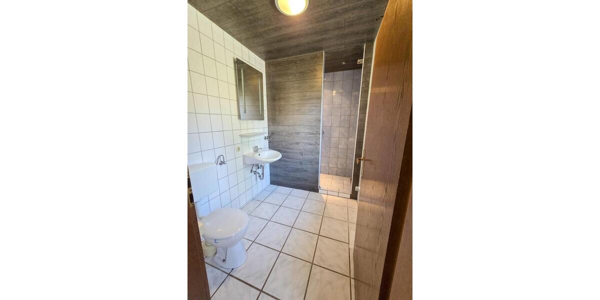 Reihenhaus Niebüll - 6 Zimmer, 154 m&sup2;, 1.200&euro; | Angebot:24272820