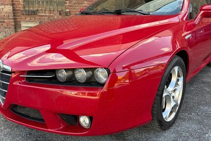 Alfa Romeo Spider 98.500 km 29.990 &euro; Remscheid 42857