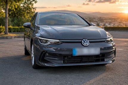 VW Golf 32.000 km 19.850 &euro; Weiden 92637