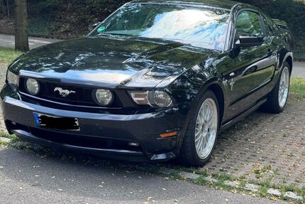 Ford Mustang 155.803 km 13.800 &euro; Stuttgart 70437