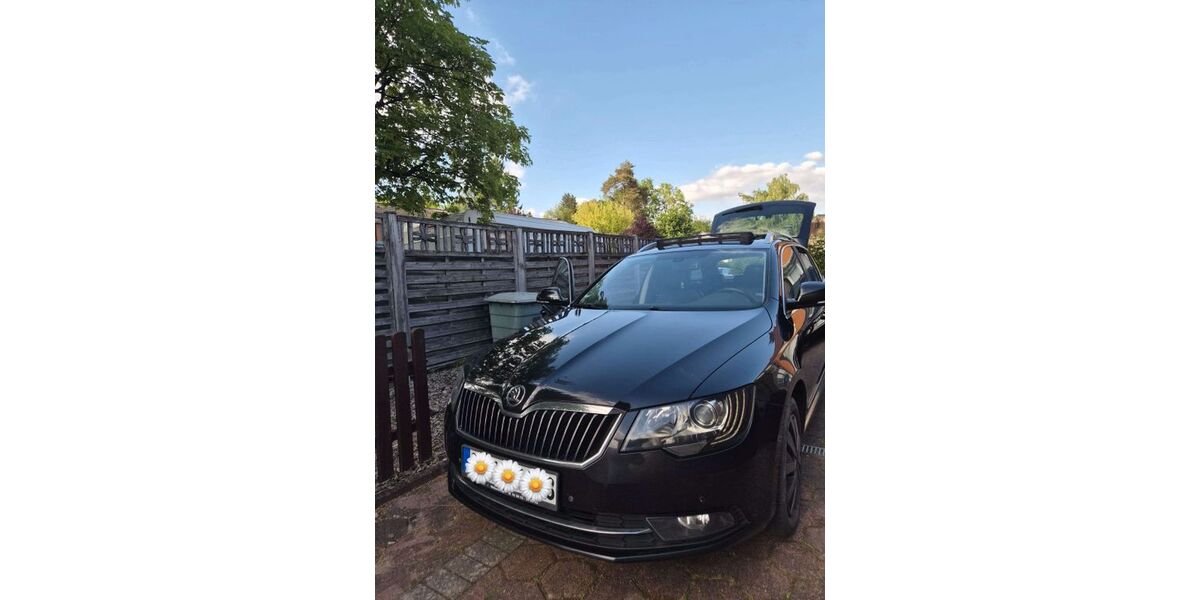 Skoda Superb 313.000 km 6.000 &euro; Buchholz 21244