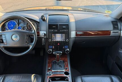 VW Touareg 172.000 km 5.990 &euro; Hünxe 46569