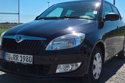 Skoda Fabia 102.000 km 5.500 &euro; Tübingen 72070